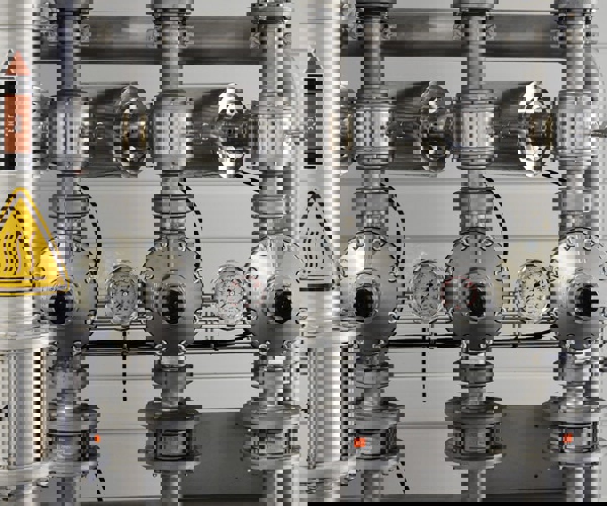 Metal Pipes Plumbing Pressure 372796